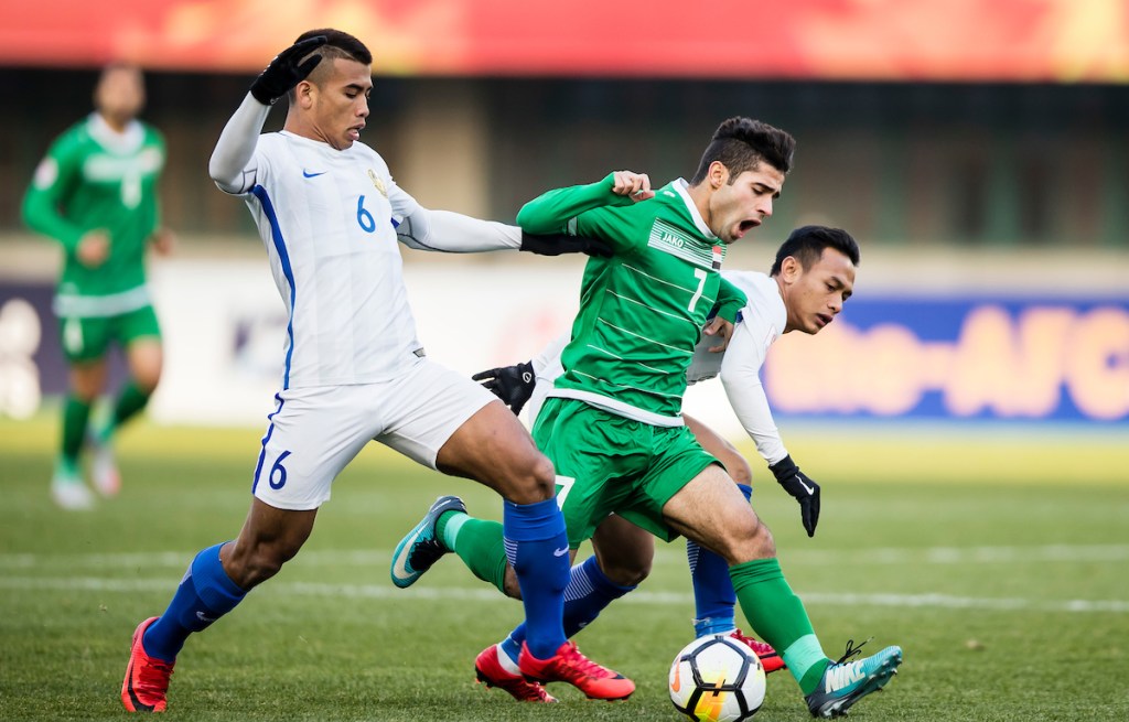 O zbekiston futbol assotsiatsiyasi. Indo vs iraq u23. Iraq national football team. Чемпионат ирака по футболу. Форма дубай футбол.