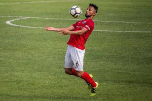 8e9acd6b-9726-4b48-a6d9-2546fdac6d3a